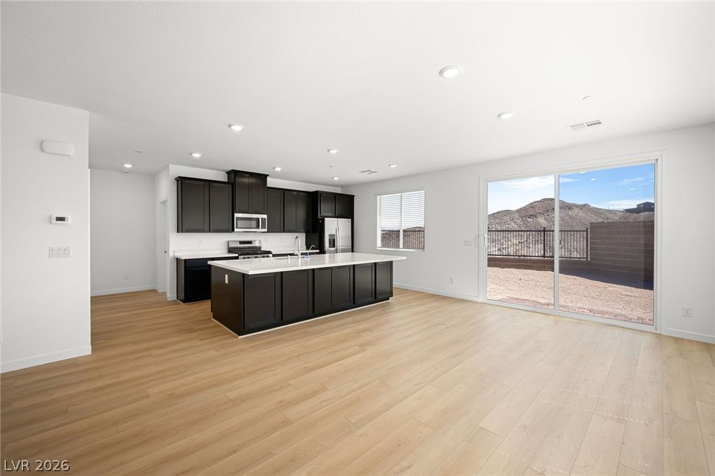 1670 Capri Falls Court, Henderson, NV 89011 — photo 4
