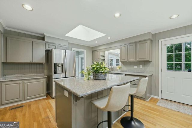 734 Huntington Place SE, Marietta, GA 30067