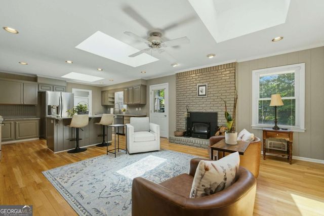 734 Huntington Place SE, Marietta, GA 30067