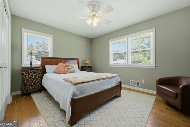 734 Huntington Place SE, Marietta, GA 30067