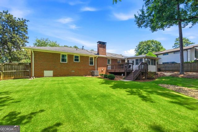 734 Huntington Place SE, Marietta, GA 30067