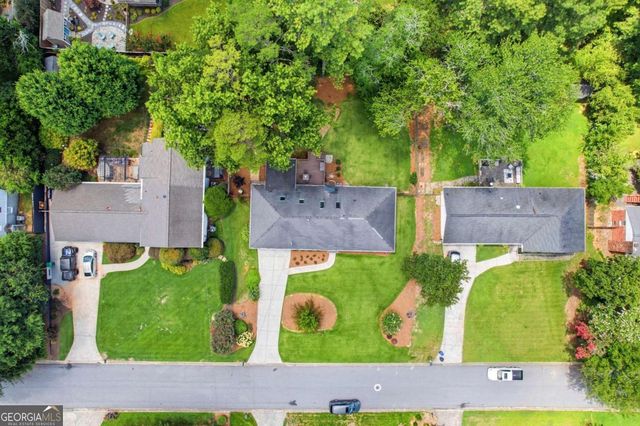 734 Huntington Place SE, Marietta, GA 30067