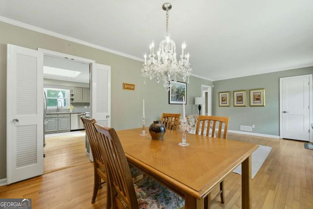 734 Huntington Place SE, Marietta, GA 30067
