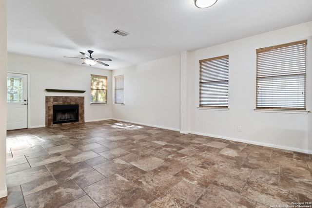 211 Blair Pl, New Braunfels, TX 78130