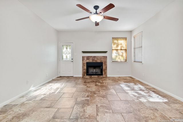 211 Blair Pl, New Braunfels, TX 78130