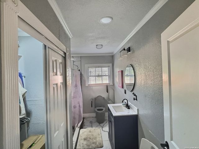 115 Robert E Lee, San Antonio, TX 78214