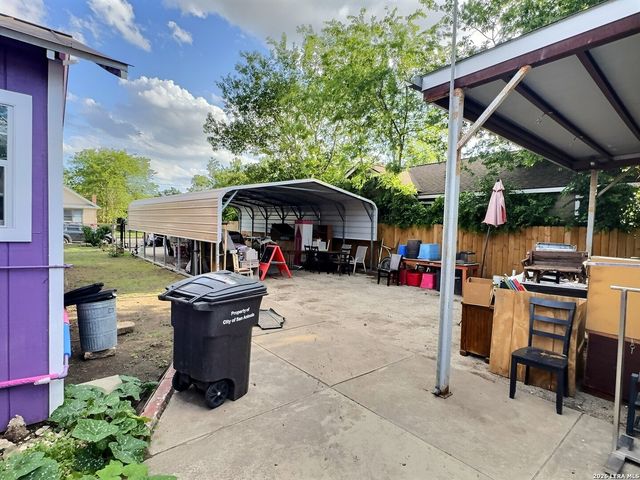 115 Robert E Lee, San Antonio, TX 78214