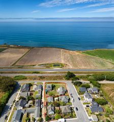 2 3rd Avenue, Davenport, CA 95017