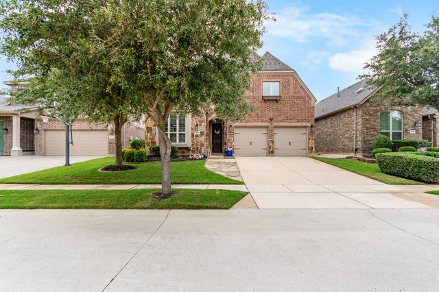 1616 Golf Club Drive, Lantana, TX 76226
