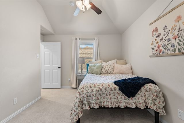 1616 Golf Club Drive, Lantana, TX 76226