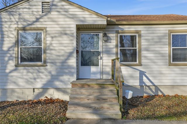 232 S 69th East Avenue, Tulsa, OK 74112