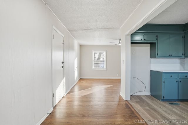 232 S 69th East Avenue, Tulsa, OK 74112