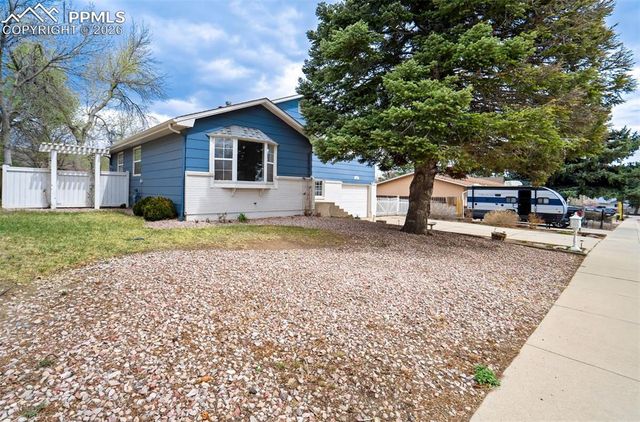 1002 Delft Drive, Colorado Springs, CO 80907