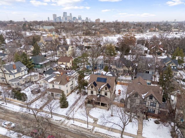 2119 Oliver Avenue S, Minneapolis, MN 55405