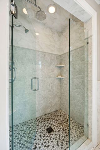 2119 Oliver Avenue S, Minneapolis, MN 55405