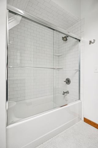 2119 Oliver Avenue S, Minneapolis, MN 55405