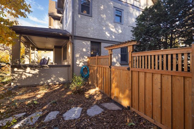 2119 Oliver Avenue S, Minneapolis, MN 55405