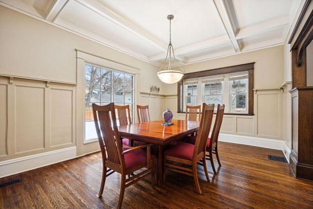 2119 Oliver Avenue S, Minneapolis, MN 55405