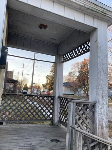 1709 MADISON STREET, Manitowoc, WI 54220