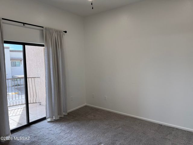 2028 E River Rd Unit 203, Tucson, AZ 85718