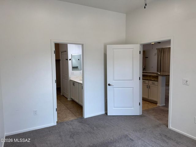 2028 E River Rd Unit 203, Tucson, AZ 85718