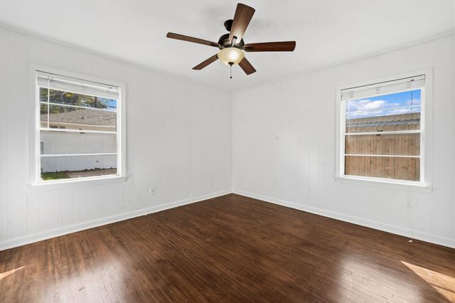 8044 Wier Drive, Houston, TX 77017