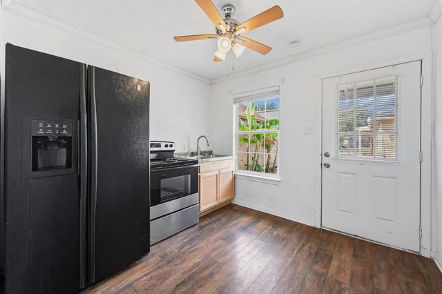 8044 Wier Drive, Houston, TX 77017