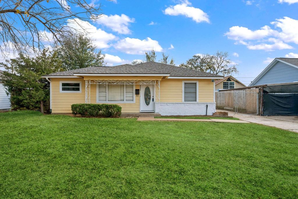 8044 Wier Drive, Houston, TX 77017