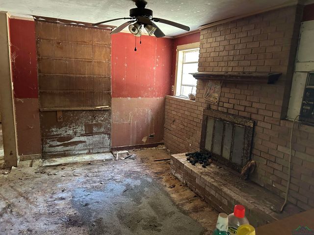 11006 S FM 225, Laneville, TX 75667