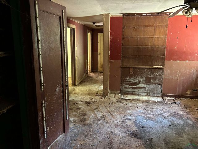 11006 S FM 225, Laneville, TX 75667