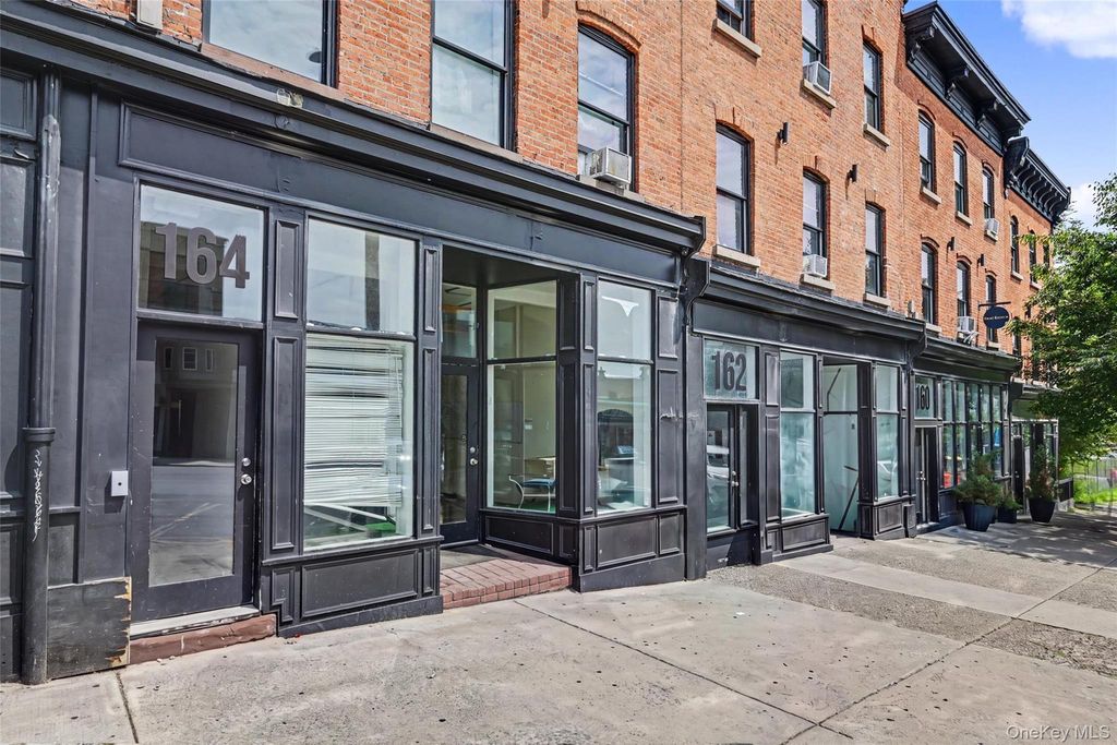 164 Broadway, Newburgh, NY 12550 — photo 3
