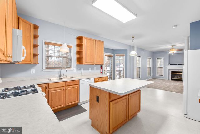 12 BELLS RIDGE DR, Stafford, VA 22554