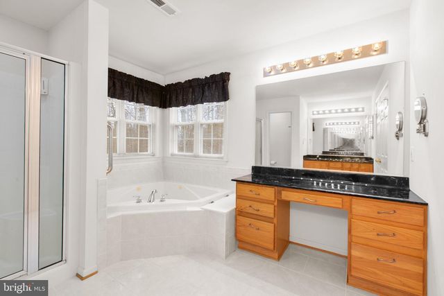 12 BELLS RIDGE DR, Stafford, VA 22554