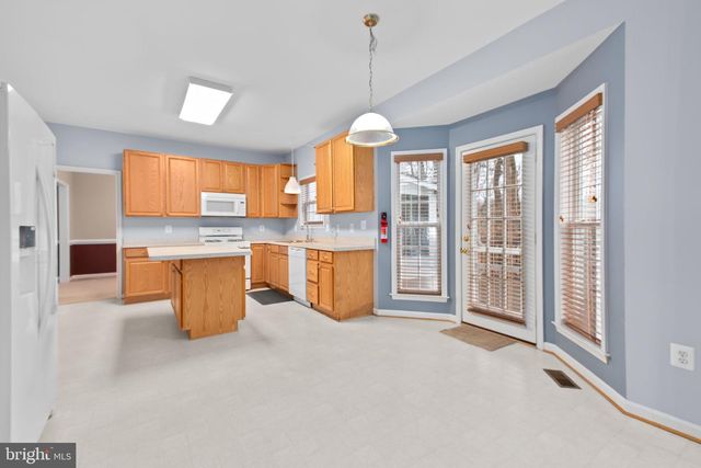 12 BELLS RIDGE DR, Stafford, VA 22554