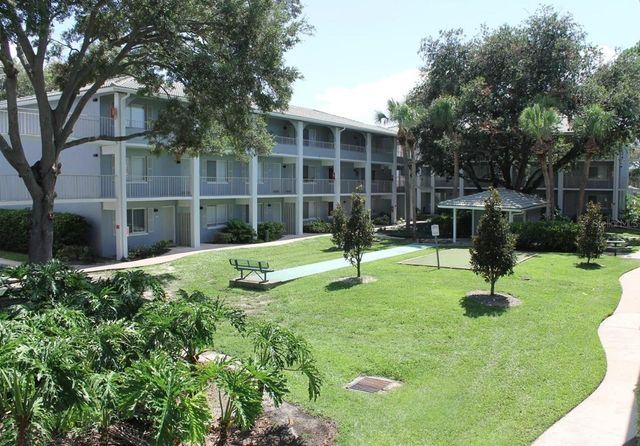 122 WATER FRONT WAY 340, Altamonte Springs, FL 32701