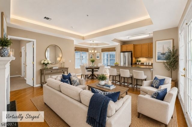 8202 Harcourt Rd, Clifton City, NJ 07013