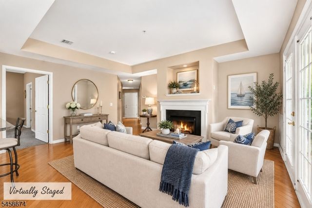 8202 Harcourt Rd, Clifton City, NJ 07013