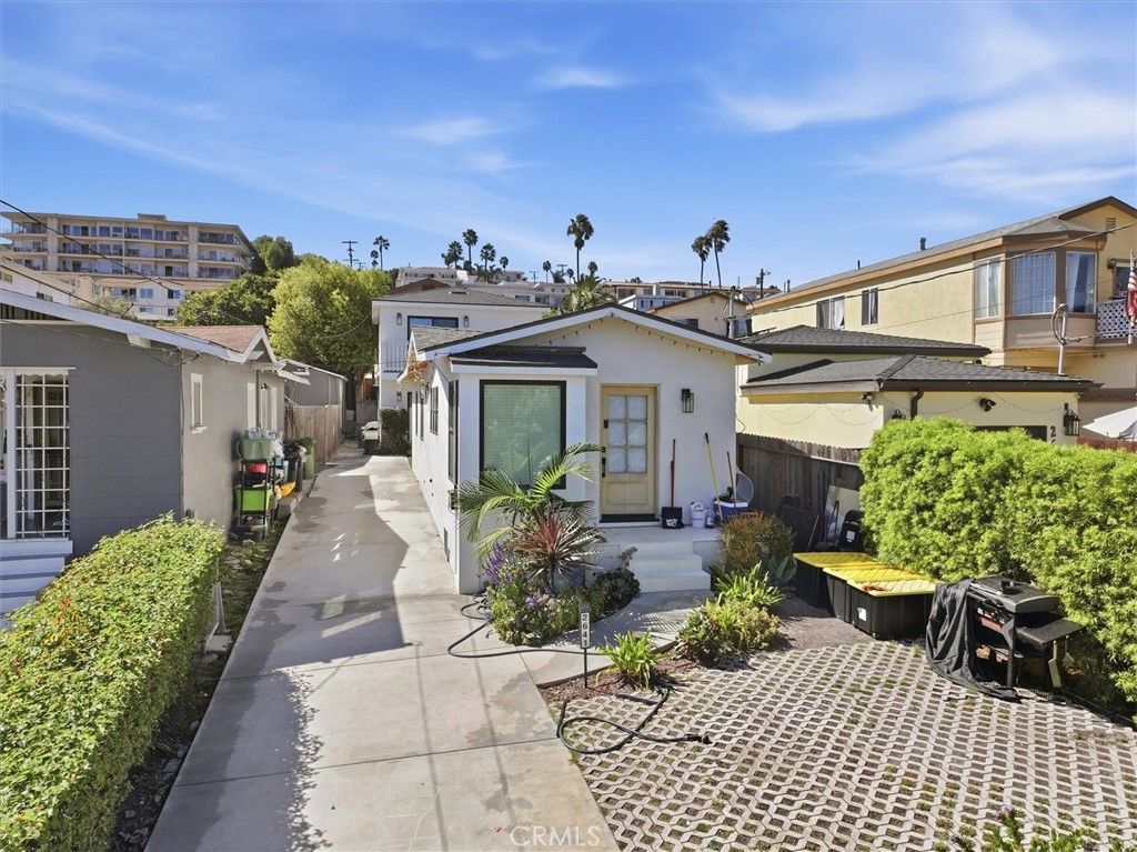 2641 S Kerckhoff Avenue, San Pedro, CA 90731