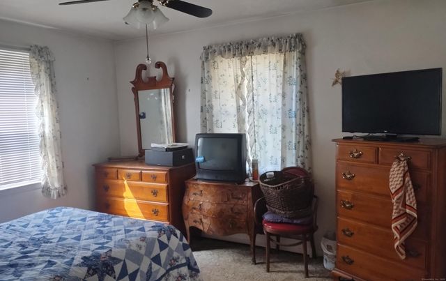 58 Auburn Street, Stratford, CT 06614