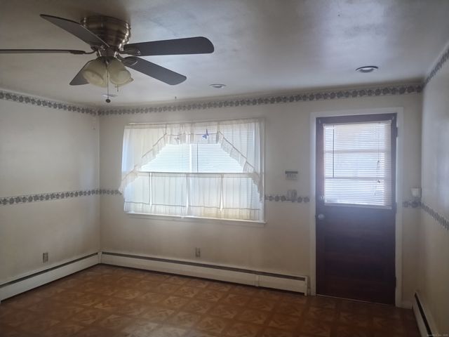 58 Auburn Street, Stratford, CT 06614