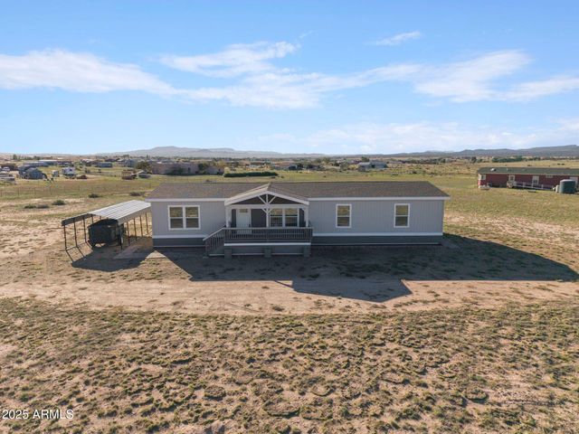 26985 N DARK SKY Drive, Paulden, AZ 86334