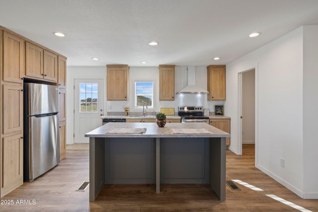 26985 N DARK SKY Drive, Paulden, AZ 86334