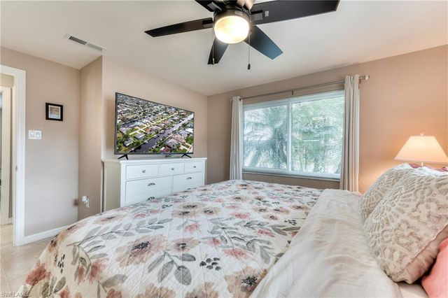 5244 SW 3rd AVE, Cape Coral, FL 33914