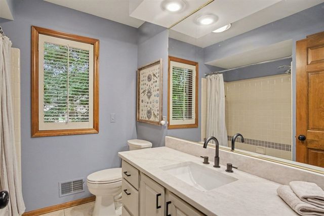 6368 Drumlin Court, Ada, MI 49301