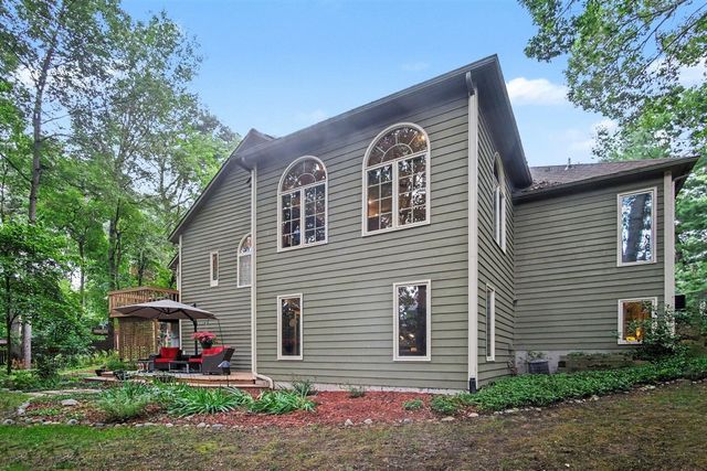 6368 Drumlin Court, Ada, MI 49301