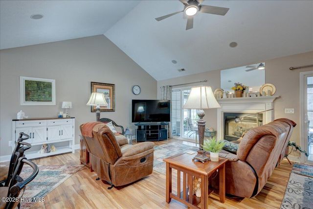 109 Clearbrook Way, New Bern, NC 28562