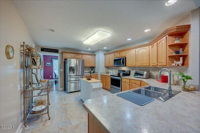 109 Clearbrook Way, New Bern, NC 28562