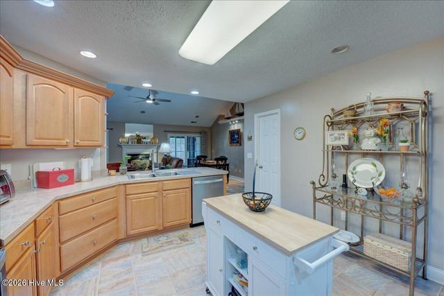 109 Clearbrook Way, New Bern, NC 28562