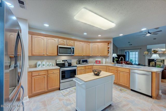 109 Clearbrook Way, New Bern, NC 28562