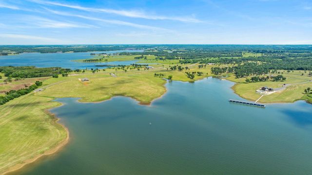 623 Lakeshore Terrace, Windom, TX 75492